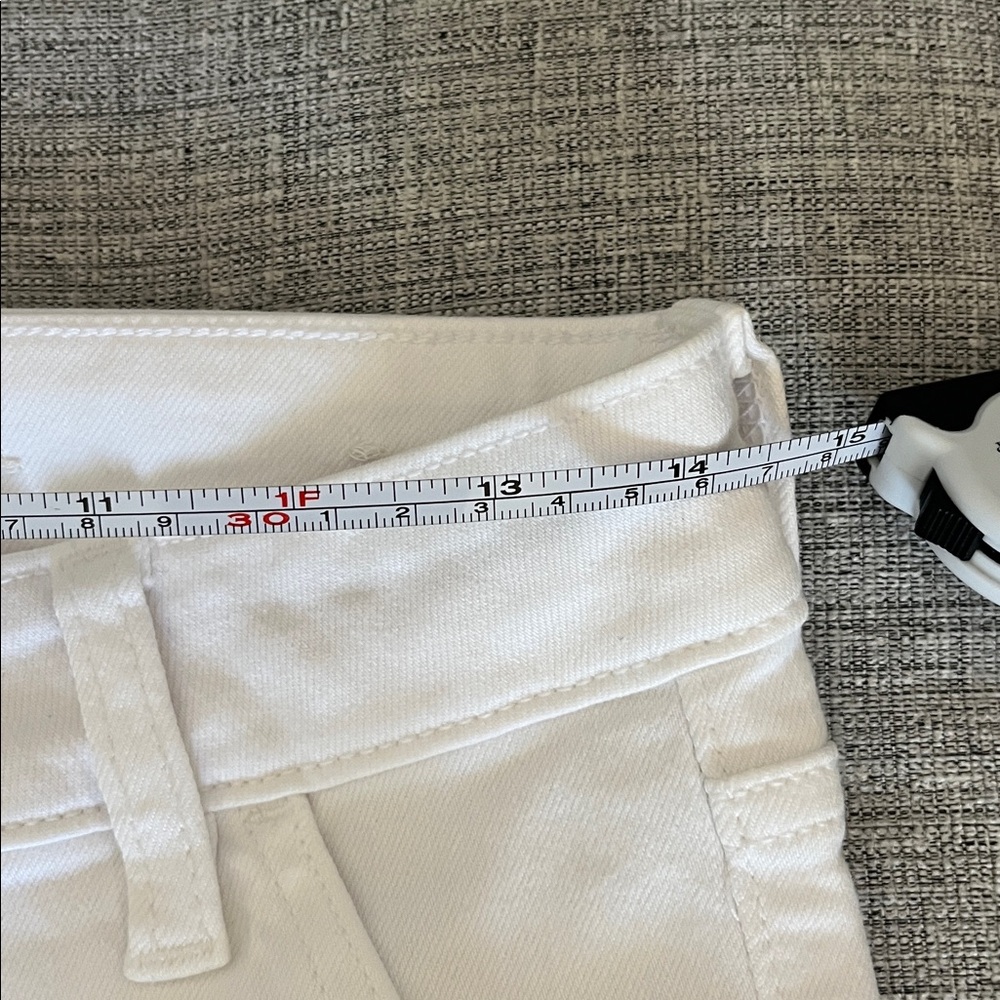 NWT American Eagle Women’s 6 X-Short Festival Flare White Jeans - Picture 8 of 9